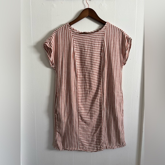 Harper Dresses & Skirts - Harper Linen Blend Striped Mini Shift Dress with Pockets and Buttons up Back